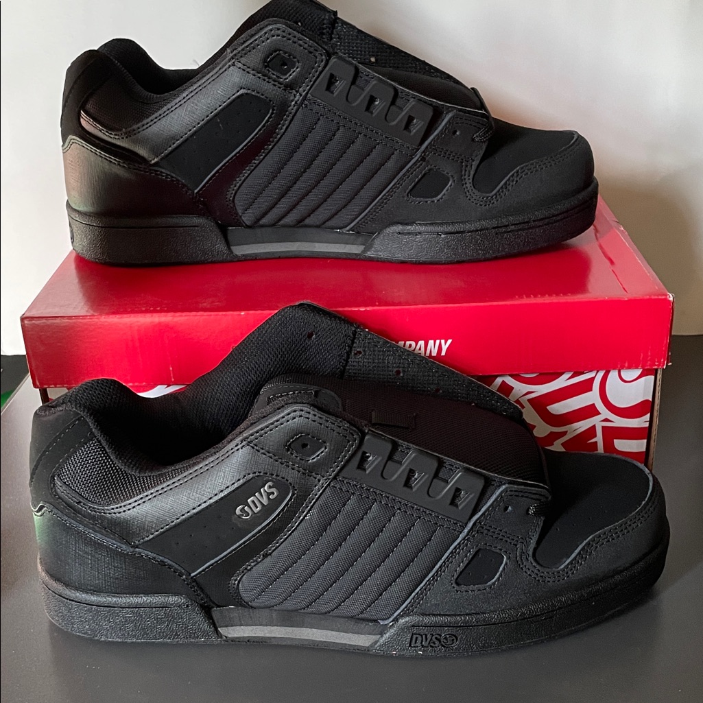Dvs Celsius All Black Sneakers
